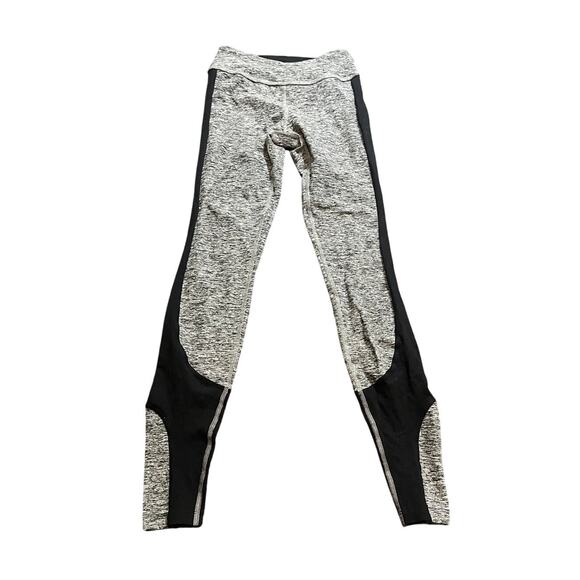 Beyond Yoga Women's Above The Curve Long Leggings Gray Heather Size Small - Picture 1 of 8